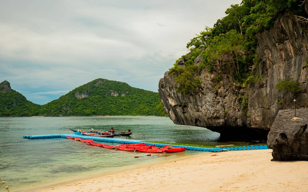 Begin your weather-prepared day with Ang Thong’s tranquil ambiance
